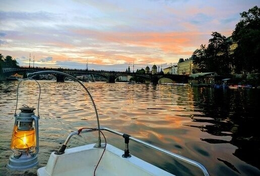 Beautiful architecture in Marrakesh, a sunset boat trip on the Vltava in Prague and spectacular views of Cape Town.