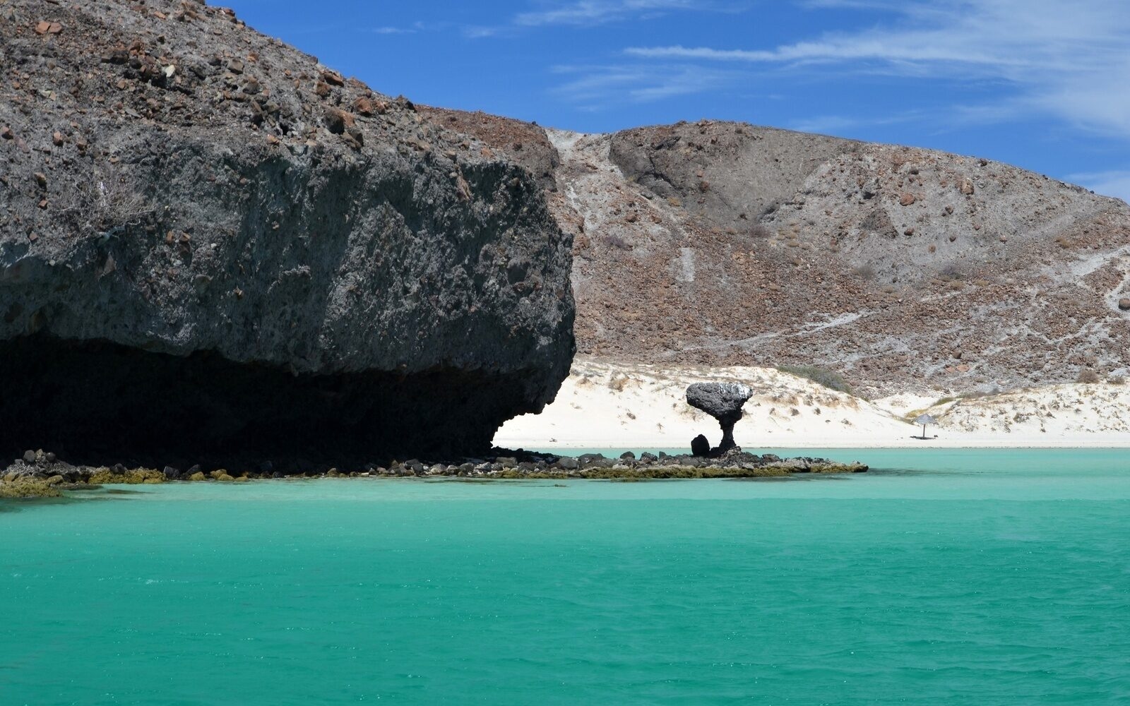 The gravity-defying rock formation known as El Hongo in Playa Balandra, Baja California Sur.