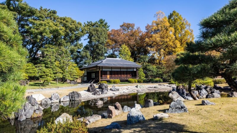 The tea house in the Seiryu-en garden of Nijo Castel in Kyoto, Japan in daylight.