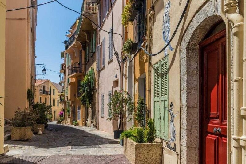 A typical view in Cannes in France
alley, architecture, azur, building, cannes, city, cote, cote d azur, cote dazur, culture, destination, europe, european, exterior, france, french, historic, life, mediterranean, narrow, old, outdoors, outside, passage, people, picturesque, place, provence, riviera, road, scene, scenic, sightseeing, south, street, structure, summer, tourism, tourist, town, traditional, transportation, travel, trip, urban, vacation, view, old town
Cannes France. June 15 2019. A street scene in the Old Town in Cannes in France