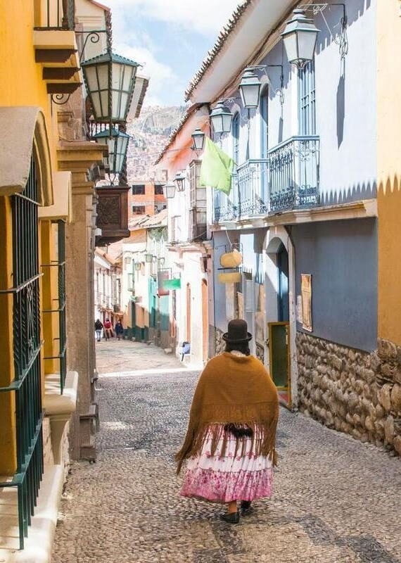 Jaen Street in La Paz family trip
