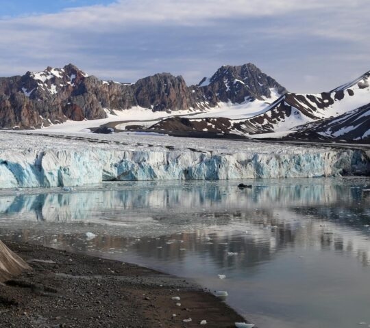 The 14th July glacier in Svalbard