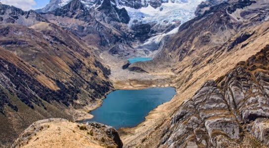 Hike the Ausangate or Choquequirao routes preview image