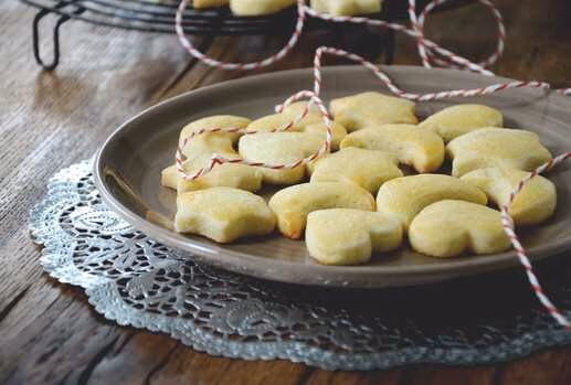 Bake traditional Christmas cookies, visit festive markets and ride the Glacier Express through the Swiss mountains.