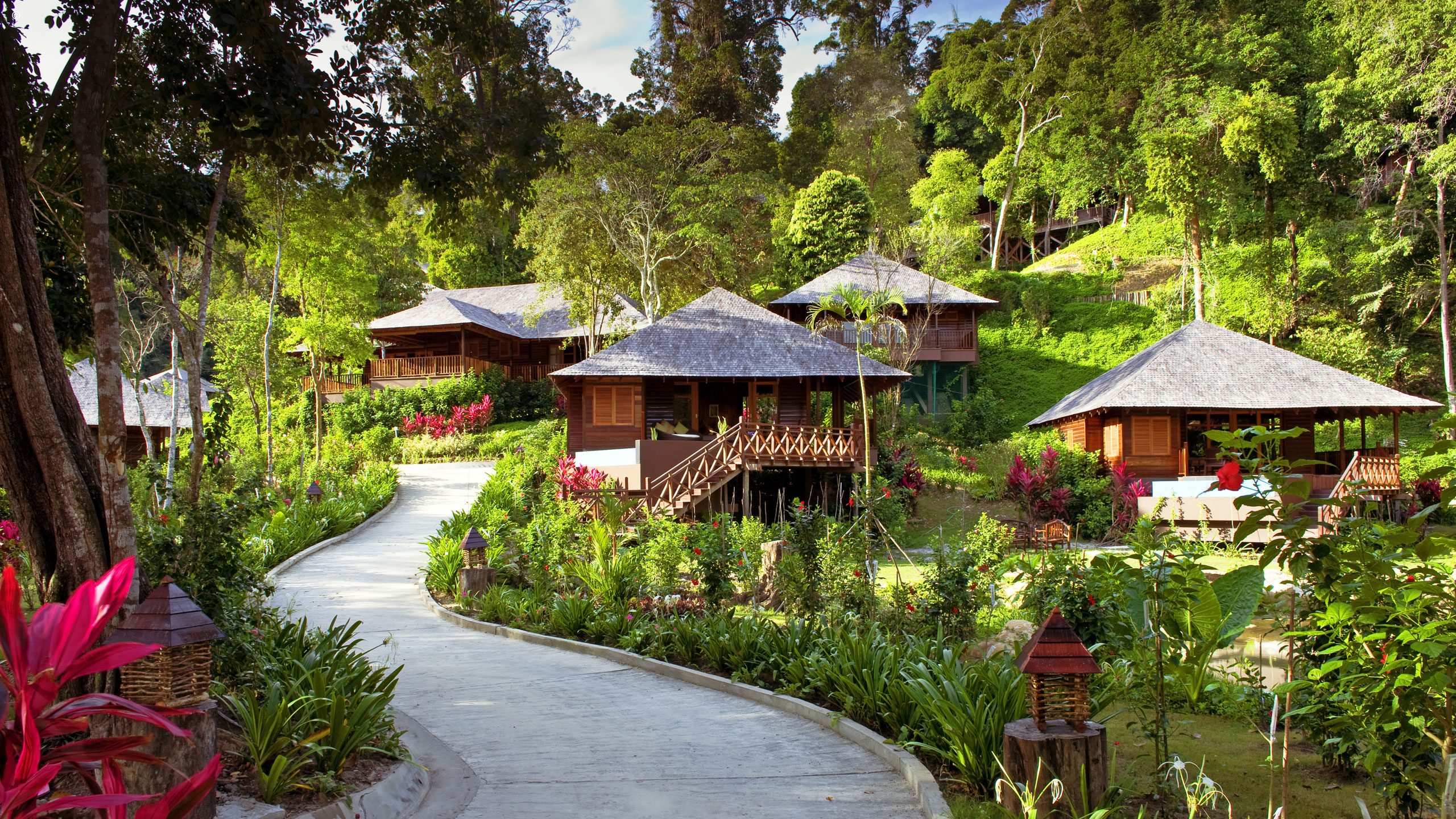 Bunga Raya Resort Luxury Hotel In Kota Kinabalu Jacada
