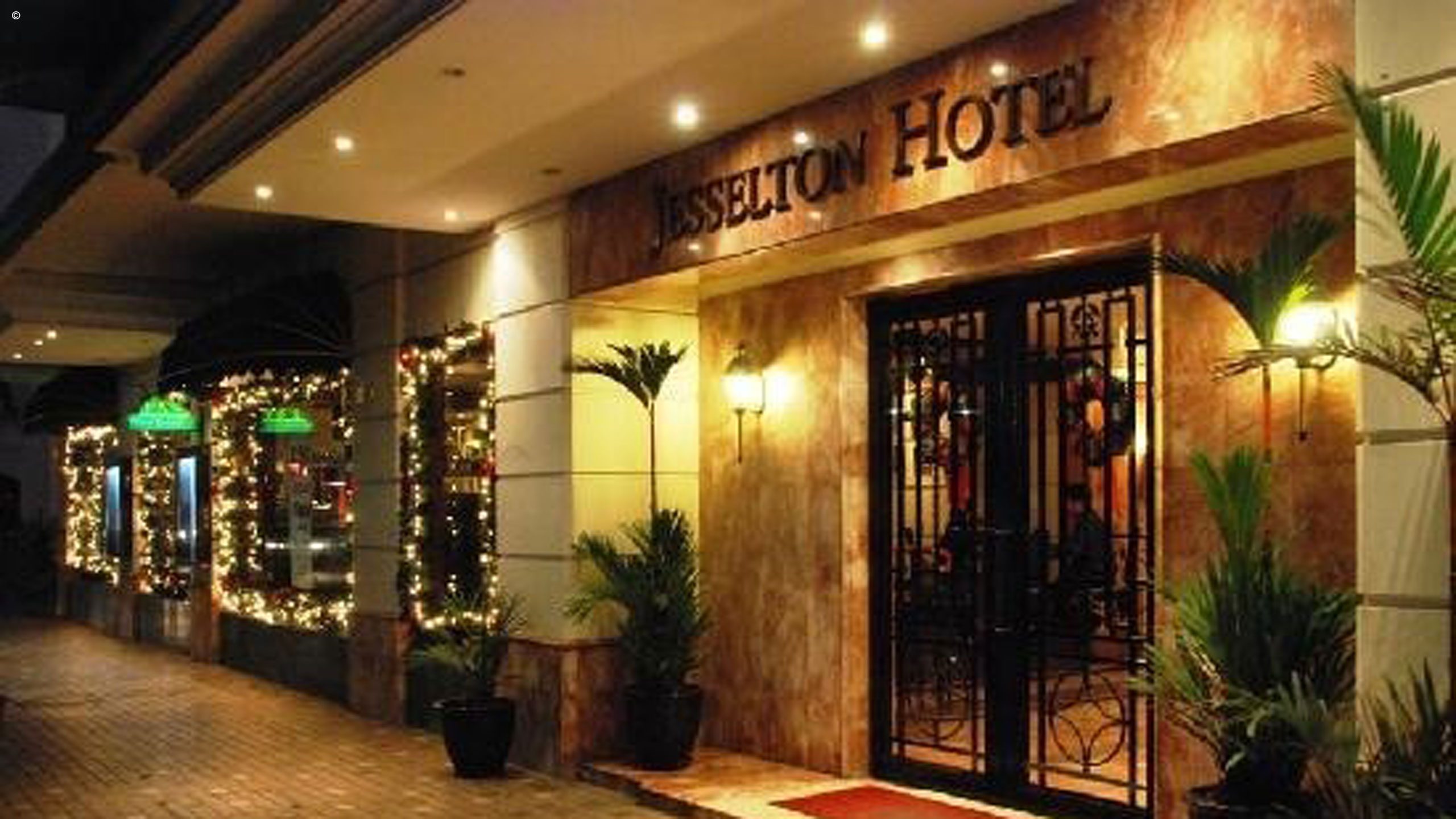 The Jesselton Hotel - Luxury Hotel In Kota Kinabalu | Jacada Travel