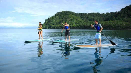 paddle-boarding-playa-cativo-costa-rica
