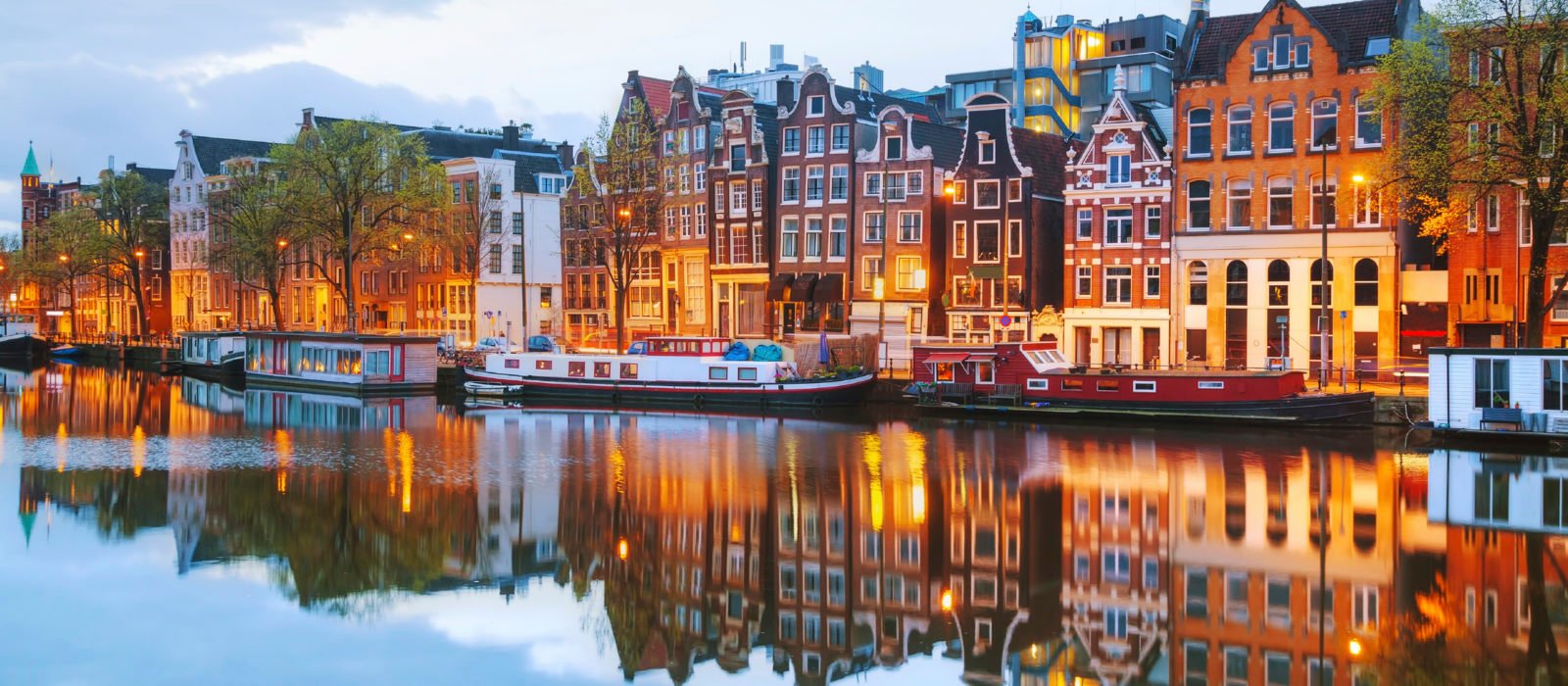 amsterdam-canals-night