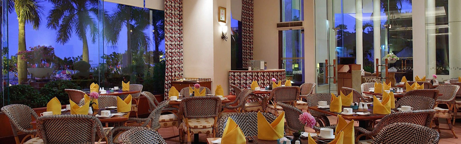 aryaduta-makassar-restaurant