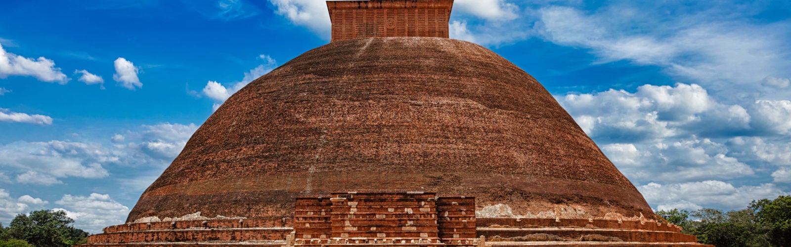 jetavaranama-stupa-sri-lanka