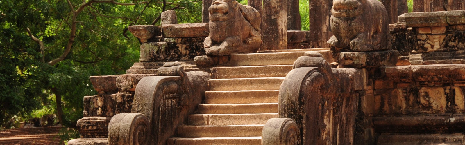 polonnaruwa-sri-lanka