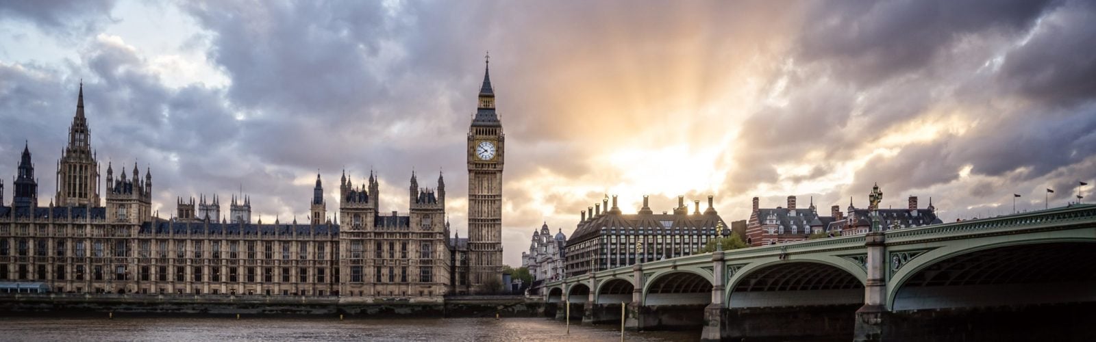 london-parliament-sunset