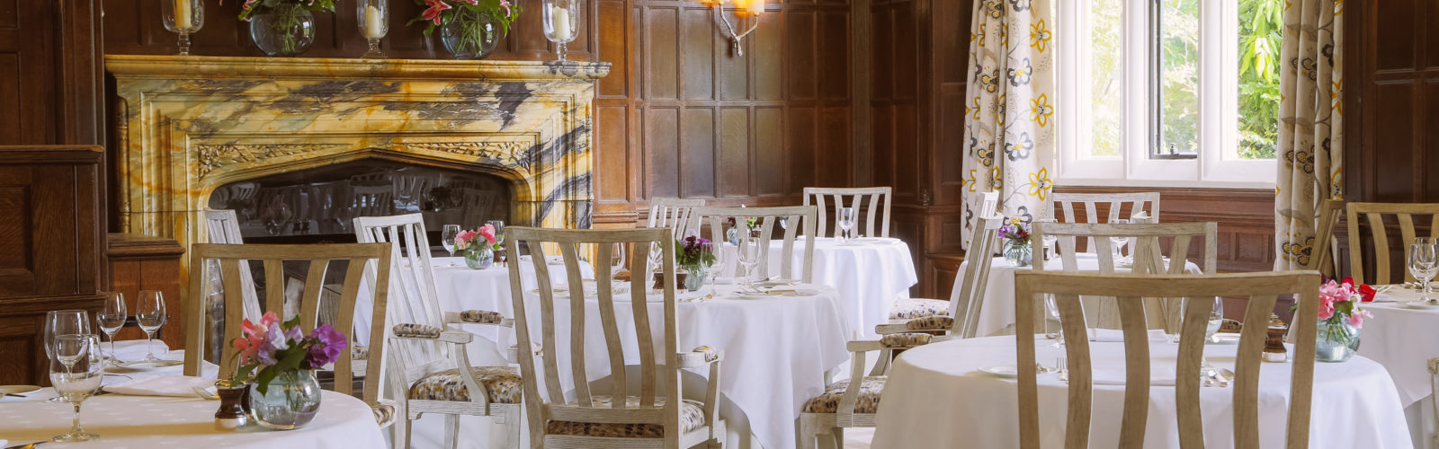 gravetye-manor-diningroom