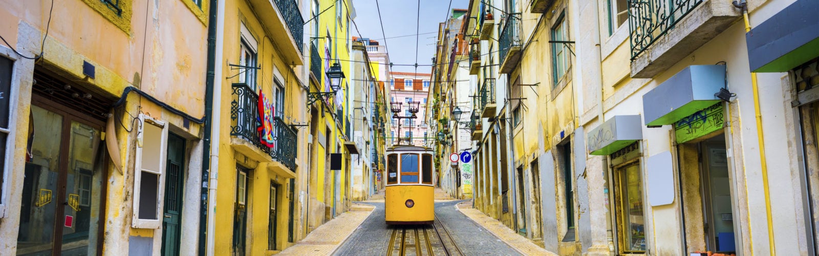 lisbon-tram