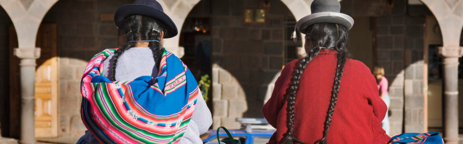 cusco-traditional-dress
