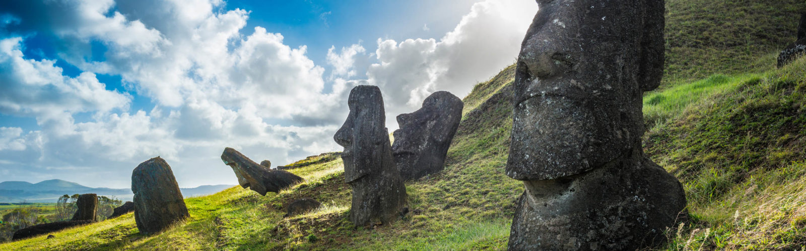 easter-island-moai-statues