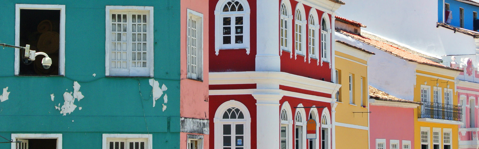 salvador-brazil-colourful-houses