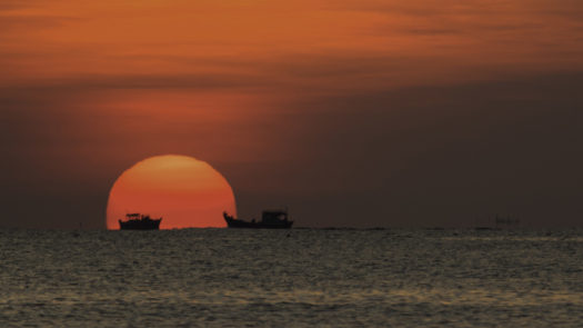 sunset-nha-trang-vietnam