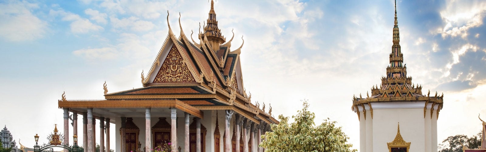 The Silver Pagoda or Wat Preah Keo, Wat Ubosoth Ratanaram or Preah Vihear Preah Keo Morakot is located on the south side of the Royal Palace, Phnom Penh. Silver Pagoda, Royal Palace, Phnom Penh, Attractions in Cambodia.