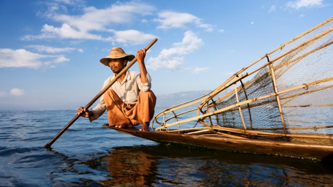 inle-lake-fisherman-myanmar