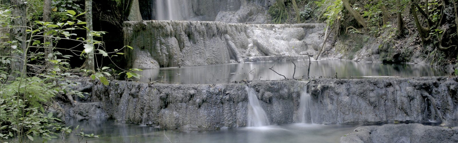 amanwana-waterfall