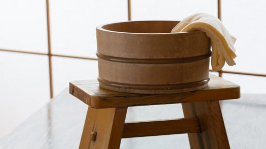 wooden-stool-onsen