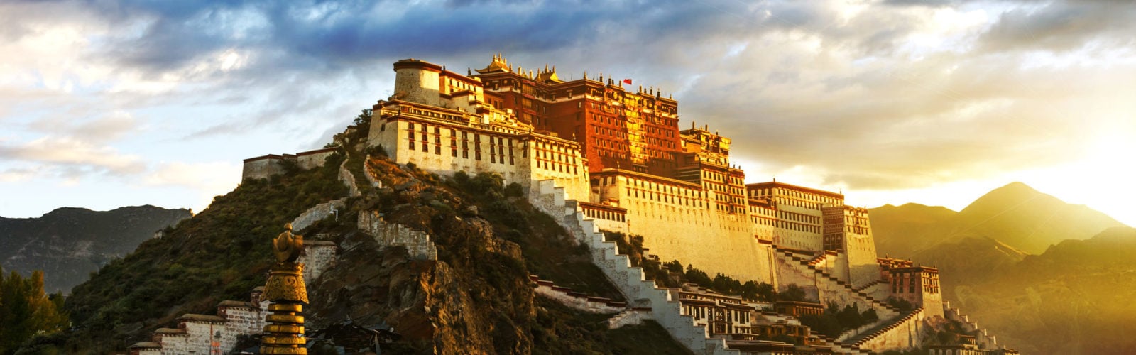 potala-palace-lhasa-tibet