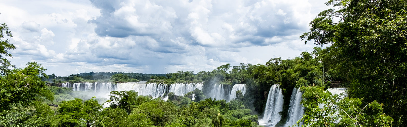 Iguassu Falls seen from the Argentina side