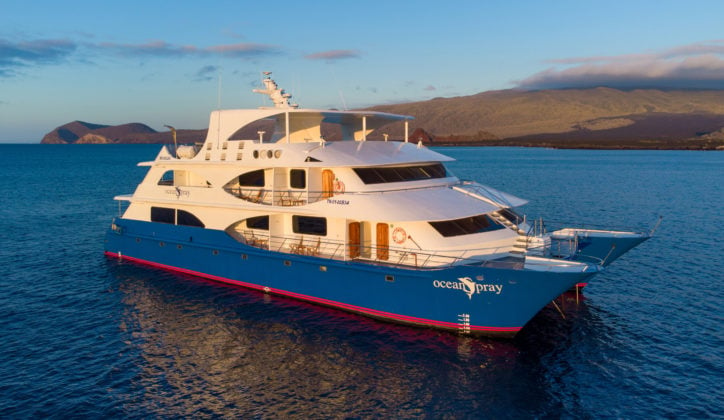 luxury family cruise galapagos